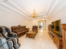 上河湾3居南北朝向低总价拎包入住