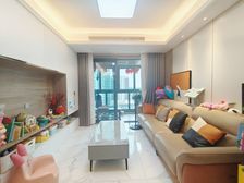 产权清晰 次新房 满五 中间楼层采光好 小三居 双卫生间