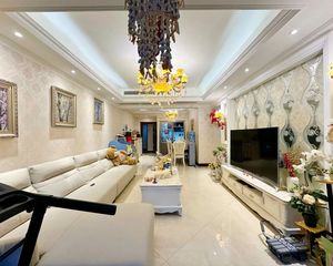 圣采泊尚 4室1厅 西南