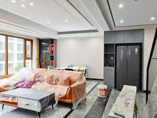 中间楼层 满二 装修好 临地铁 有电梯 出行方便