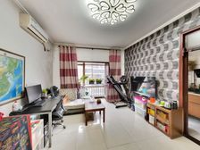 绿地世纪城,正规2室,看房方便,价格可议