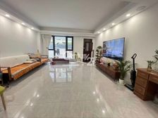 新上湖畔精装带电梯别墅,zy空调地暖 收藏