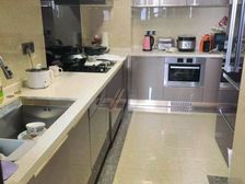 诚心出售 精装可拎包入住,电梯房 大两居 诚意出售