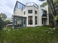 独栋高泾路2010年临水!实用建面5百多平!精装大华共四层