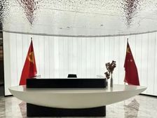 金融城 汇金国际转租 正对电梯口 送豪华装修家具