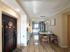 精装三房,模范近、河景视野、业主诚意出售,房子正