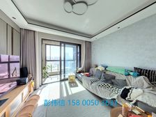 业主置换别墅 降.价100万 接受置换 带车位 近地铁