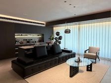 16年次新,精装,生活广场对面,地铁600米