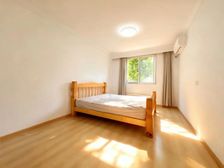 新上边套笋盘!带固定车位 业主出国急出!靠地铁商场 随时看