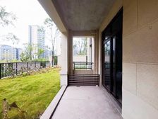 高科江澜二期一组团 叠下端户带大花园近200平 送2层地下室