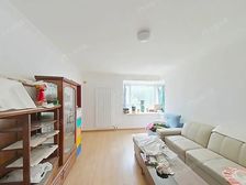 原香漫谷四区,宽敞三居双卫,低楼层,景观楼位置,适合三代人住