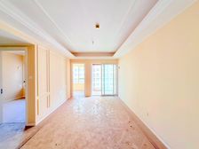 房东急卖中间楼层,全新未住过人,看房方便