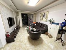 08年小区现浇房 邻近9号线新城站 中间楼层 视野无遮挡