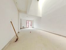 (燕子专做)联排东边户 观景位置 安静 毛坯房有钥匙随时看