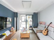 吾悦广场旁,配套齐全,南北通透 大两房 精装修 产权清晰