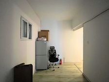 水晶花园 3室1厅 西北