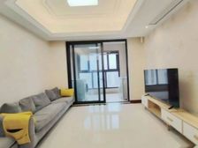 漕盈路地铁口,新上3房,中央空调,地暖,新风系统,应有尽有