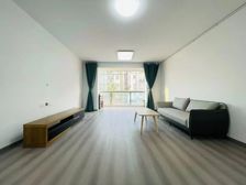 夏阳湖畔,实验 ,带一个固定车位,随时看房,价格可谈