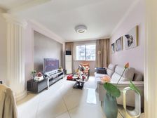 精装修 带露台 南北通 动静分离户型 买一层得两层