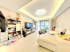 绿地海珀玉晖 3室2厅 134.52平