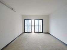 业主 成熟商圈大渡口公园楼上 看湖四房双卫