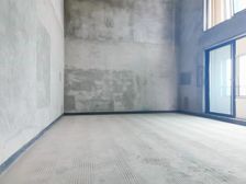 中央公园头牌带70平露台的大顶跃,上证313平 ,近龙湖天街