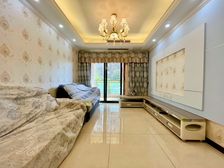 保利林语溪次新小区,精装三房拎包入住,轻轨房