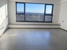 东四环旁 地铁17号线200米 特价 随时看房