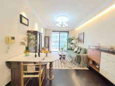 急售!地铁口!装修好就住3天!楼下就是商场!附带车位!!