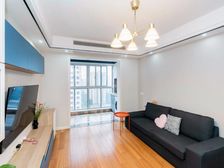 华润凯旋门二期 3室2厅1卫 精装修 116万元