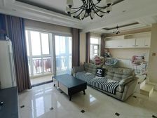 黄石港万达商圈,电梯中间楼层。江泰春岸,105平2+1户型