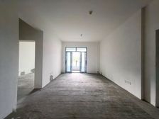 渝中区 罗宾森尚城华府 三房 129平 价格可大刀