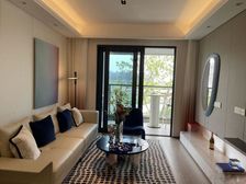 售楼处一手直售,不收任何费用,看房提前预约成交有家电好礼!