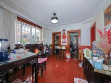 近轨交18 低楼层 带花园 房东置换 诚意出售 懂的来看房