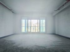 背靠福利社 前看南滨路 一梯一户看江大平层