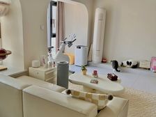 成华区丨端头小户(急售)月租5千(双面采光)全款送车位