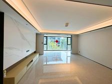 豫府新出 边户四房 着急出 满两年 税费少