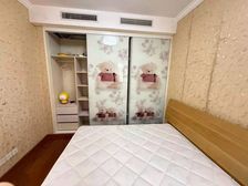 星尚湾 122平 南北通大三房 带车位 楼层视野极好 有钥匙