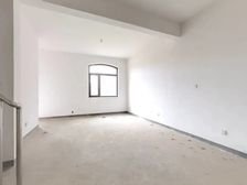 亿儒园,毛坯联排别墅,地上3层带阁楼,一楼卧室,广贤路中小學