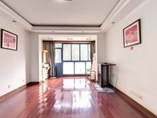 一楼带花园 南北通板式2室2厅 81.69平