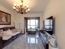 纯皓家园 三室南北通透 精装修 私产满5年 诚意出售看房方便