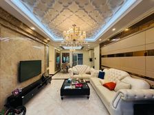 业主急售,捡破活看过来,精装大三房,视野好