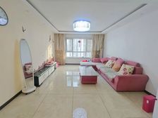 像素公园封闭小区 3室只要两室价格 中间楼层光线十足拎包入住