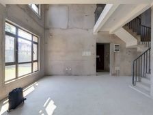 一湾湖墅 4室2厅 187.87平