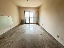 毛坯房随意装修 高楼层视野好 商品住宅 小区新有电梯