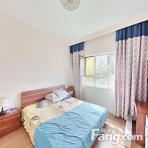 (专做香江)二期类独栋 精装修 家具家电全齐 业主诚意出租