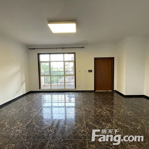 (香江别墅) 上叠 带电梯 空房 有钥匙 看房方便