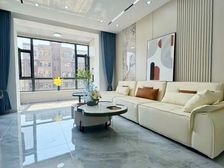 东皇先锋南区 经开实验 欧亚商圈 地铁二号线 吉林大 精装