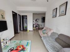 万科新里程 诚心出售 送家私家电送车位 价格可谈 包税南向