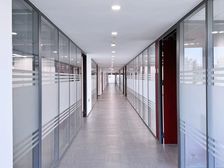 新安大厦 精装修962平 可分割